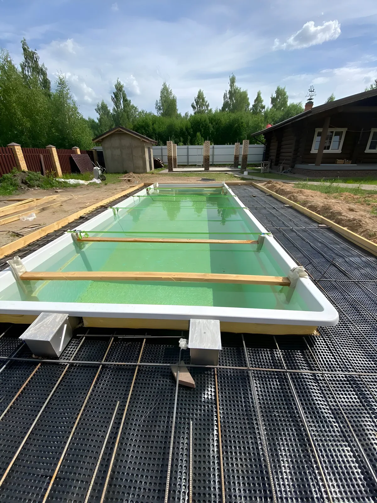 Laguna 9 — вечернее освещение в Мурманске