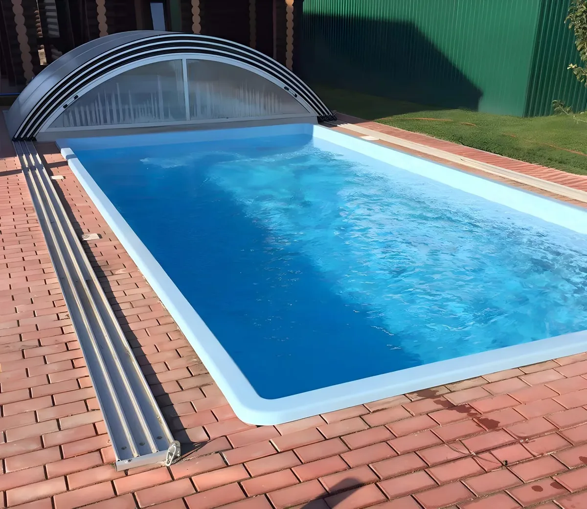 Laguna 7 — вечернее освещение в Мурманске